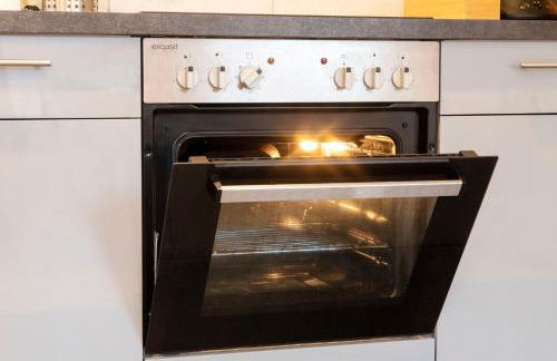 Stay and Work Apartment - 8 single beds - Garage - Foto 35