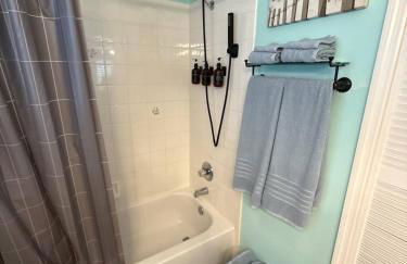 Beach House in the Woods, Fire Pit Deck/ Daytona ! - Foto 18