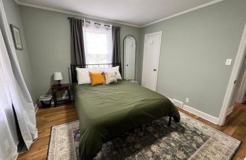 Classy Catch - Photo 16