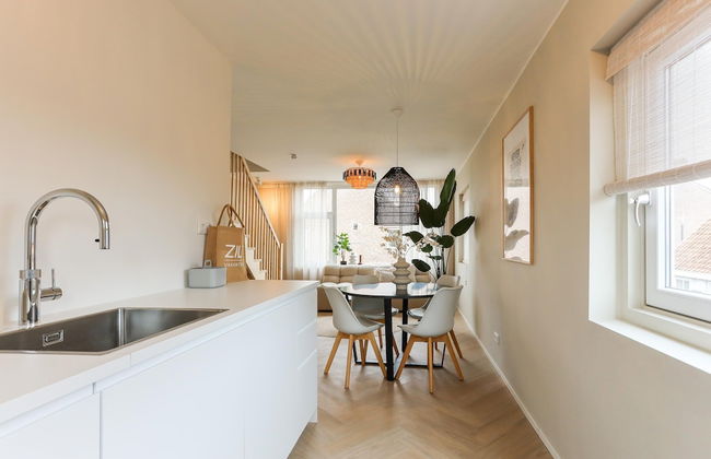 Pleasant Holiday Home in Vrouwenpolder With Garden - Photo 29