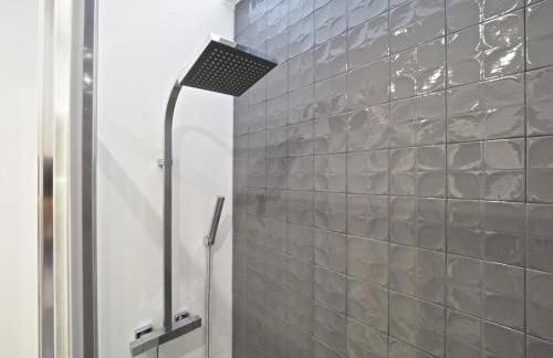 Torrassa Cozy Apartment by Olala Homes - Photo 14