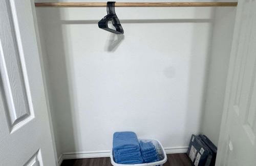 Entire Spacious 4 BR Home for Professionals - Foto 8