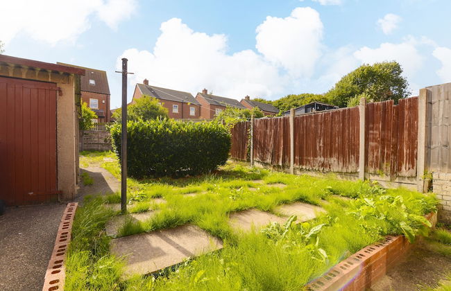 Alderton House - Foto 1