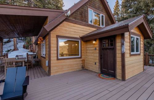 Cozy Cabin Perched on the Mountainside - Alpine Haus - Foto 38