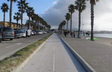 Sanary- La vie est belle- Centre Ville 2 minutes à pied- Plage 5 minutes - Foto 23