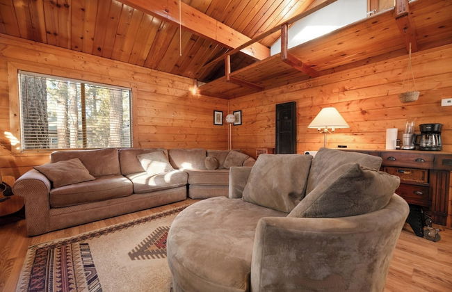 Charming Mountain Getaway - Photo 5