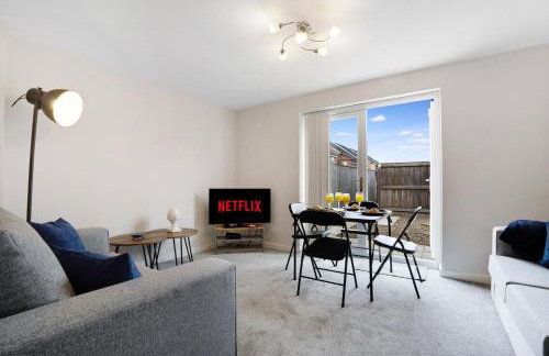 New! Charming 2-bed Home in Nevis Walk, Sleeps 4! - Foto 16