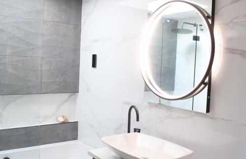 Luxury Peak District stay set in private land with horses and country Pub - Dog Friendly - Foto 26