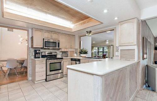 4 Mi to Lake Worth Pier Waterfront Gem with Hot Tub - Foto 8