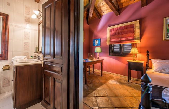 Sarakino The House of Literature - Photo 17