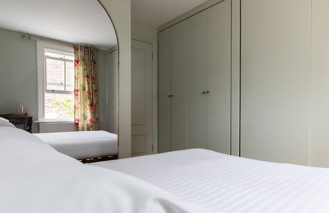 Brewster Gardens IV by Onefinestay - Photo 4