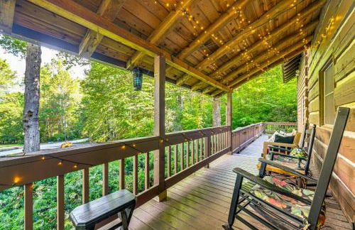 Hot Tub and Fire Pit Cozy Cabin in Maggie Valley - Foto 21