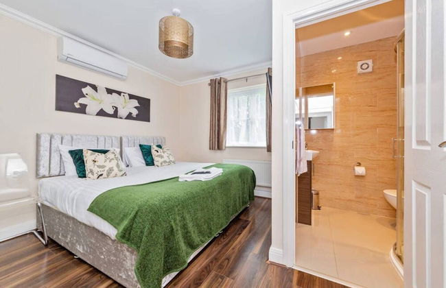 Large 5BR Home in Bedford Ideal for big Groups - Foto 11