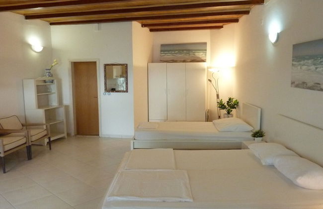 Sun & Sea Apartments - Foto 9