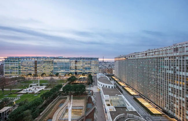 Paris luxury apartment Eiffel Tower View - Photo 26