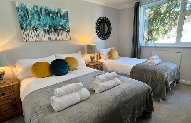 Sunny 2-Bedroom flat in Hoddesdon - Foto 1