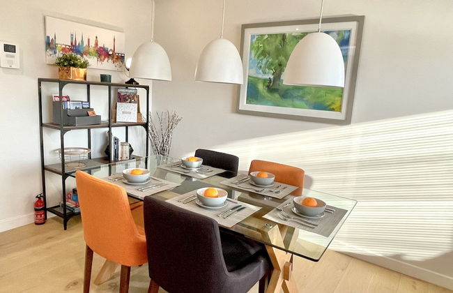 Apartment Twelve - Photo 22