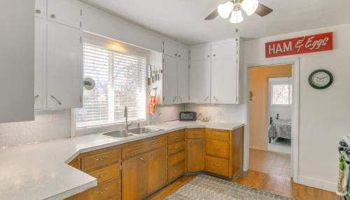 2 Mi to Snake River Quaint Farmhouse with Patio! - Foto 2