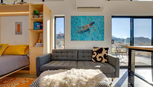 Luxe, Modern Studio with Sweeping City Views! - Foto 5