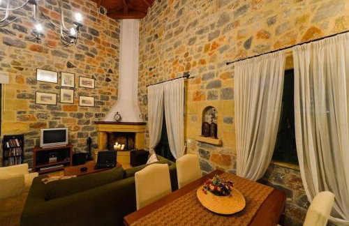 SOFIA, Luxury Stone Villa in Stoupa with Private Pool, BBQ and Amazing Sea View - Foto 12