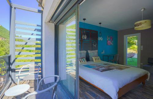 DANDELION GITE SPA Gorges du Tarn piscine jacuzzi rivière vue exceptionnelle villa nature design - Photo 15