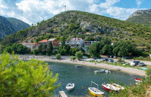 Nice Home In Trstenik With Wifi - Foto 30