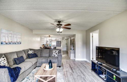 Daytona Condo with Community Pool, Walk to Beach! - Foto 1