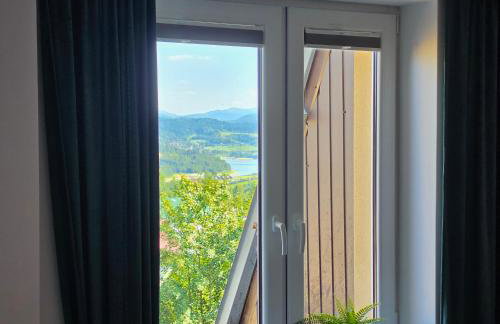 Słoneczny Apartament Panorama 5 7 z Widokiem na Jezioro i Góry - Foto 19