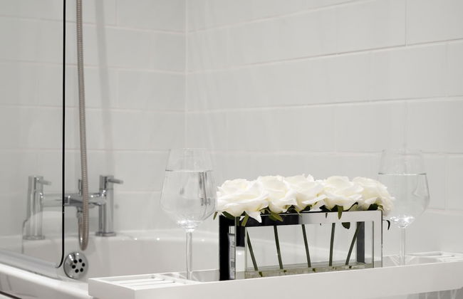 New Built House In Kent Sleeps 7 - Foto 6