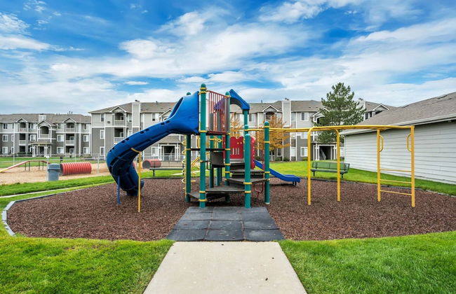 Luxury King Beds Pool Gym - Near Hill AFB - Foto 29