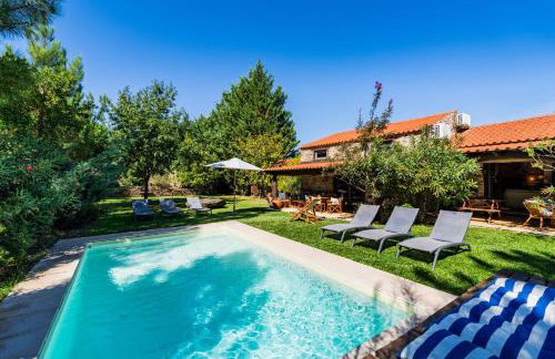 Quinta da Pereira - Photo 1