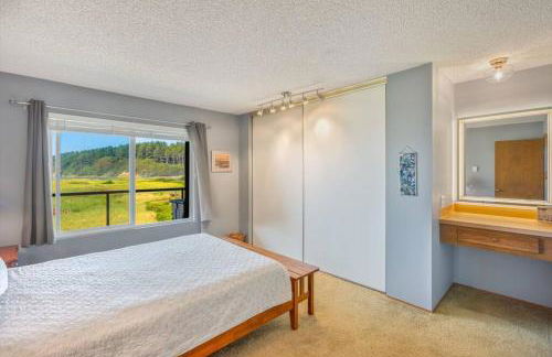 180 Degree Pacific Ocean Moclips River Views - Photo 40