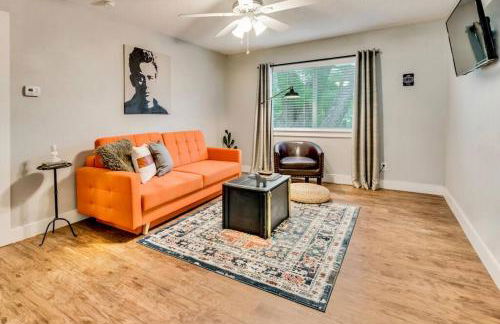 Global Cup Love for Dallas - Close to Deep Ellum & AAC - Foto 1