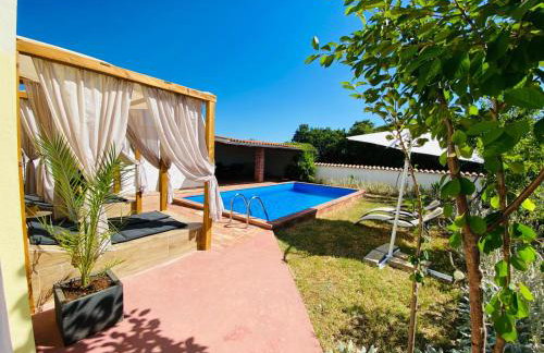 Ema Holiday Home - Foto 49