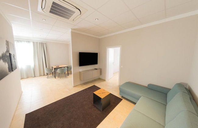 TT Aparthotel Neuhofen - Photo 24