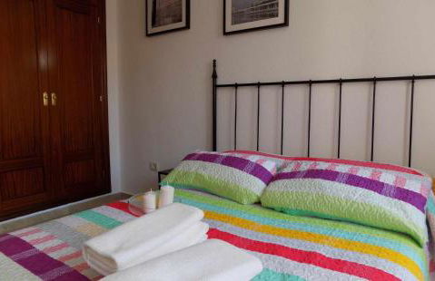 La Farola Centro de Málaga con Parking 445 Max - Photo 12