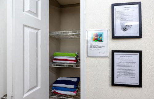 NEW! Safari Breeze - Professionally Decorated Home by Busch Gardens & USF - Foto 32