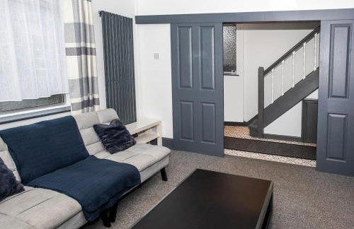 Stylish 3 bedroom Wigan House sleeps 7 - Foto 9