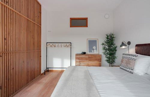 Modern studio near Metro - Photo 9