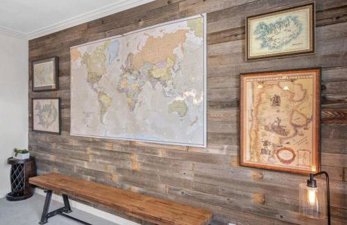 City Center Oasis Prime Location with Views - Foto 29