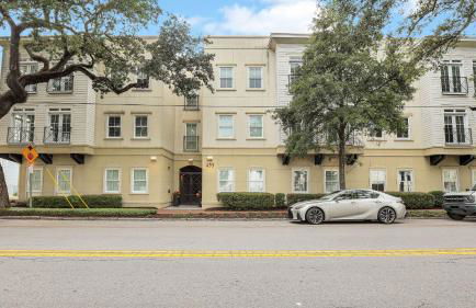 Walkable Historic District Stay 2 Units Sleeps 14 The Juliette by AvantStay - Foto 35