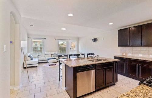 5 Bedroom Luxurious Retreat in Schertz, San Antonio - Foto 21