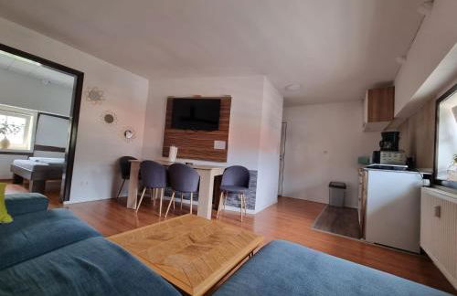 Schöne Wohnung im Zentrum von Ahnatal - Foto 4