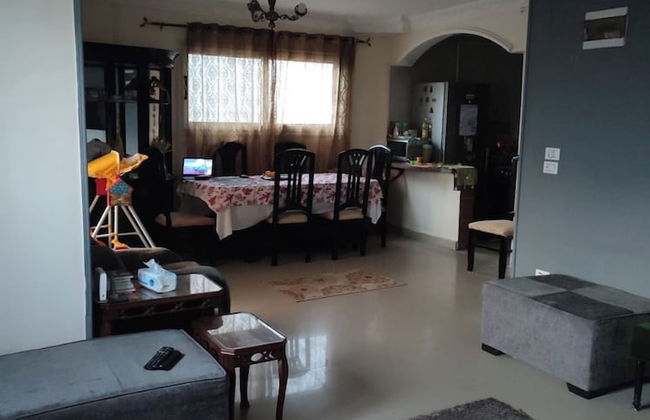 Females Only, Host Is Woman, City Center, Near All - Foto 13