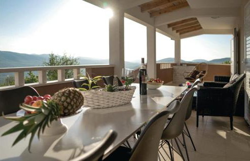 Awesome Home In Radosic - Foto 17