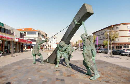 Comfortable House in Marinhas + Garden and Sea View. - Foto 3