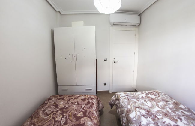 Tu hogar tranquilo a 30m de la playa - Photo 13