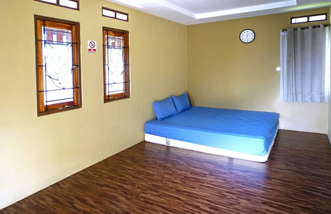 Villa Lisandsa by Ruang Nyaman - Foto 2