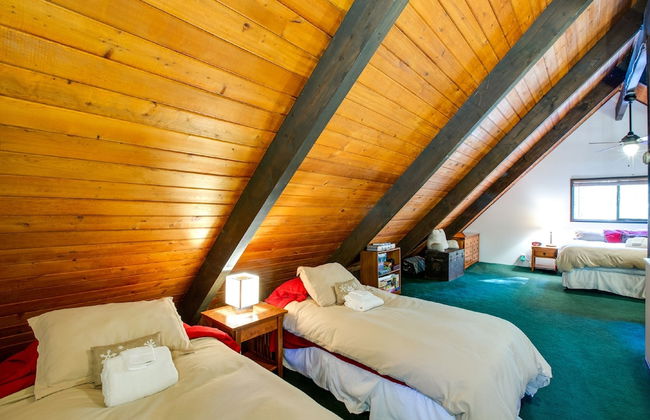 98SL - Hot Tub - BBQ - Pets Ok - WiFi - Sleeps 6 - Foto 4