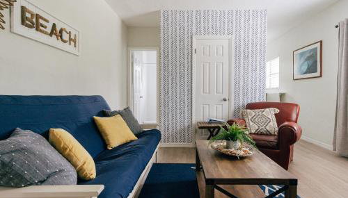 One bedroom private apartment two blocks to Beach! - Foto 3